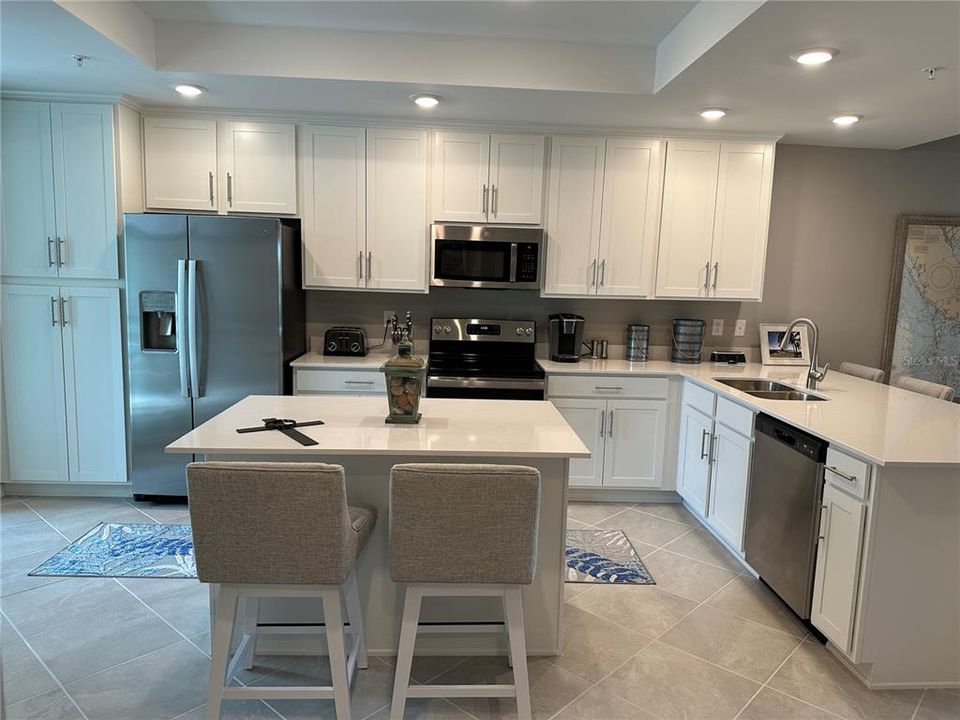 For Sale: $279,999 (3 beds, 2 baths, 1422 Square Feet)