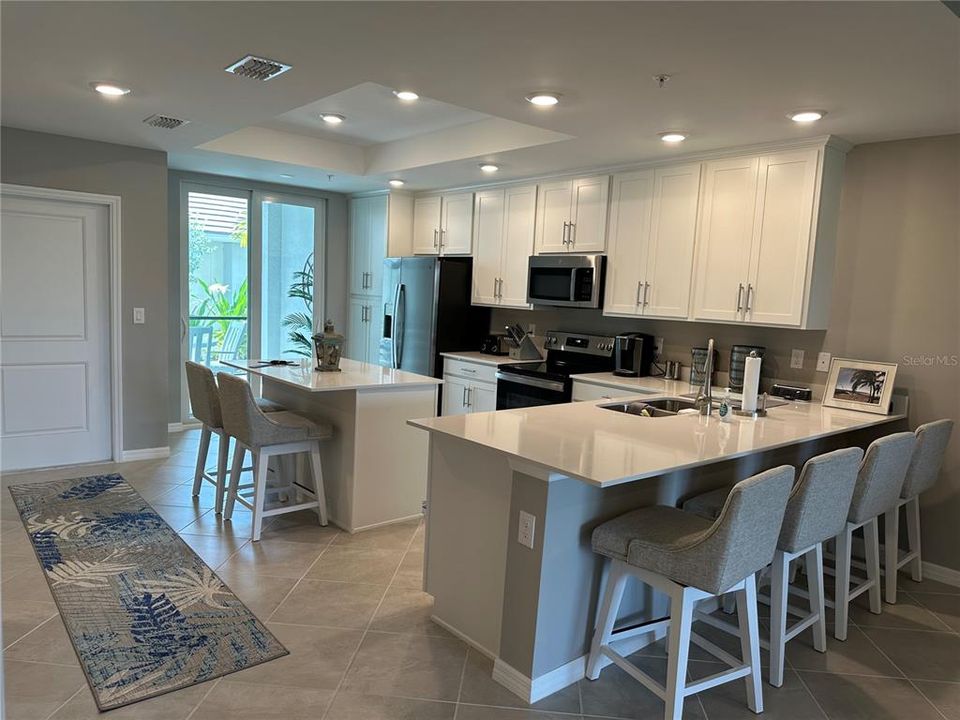 For Sale: $279,999 (3 beds, 2 baths, 1422 Square Feet)