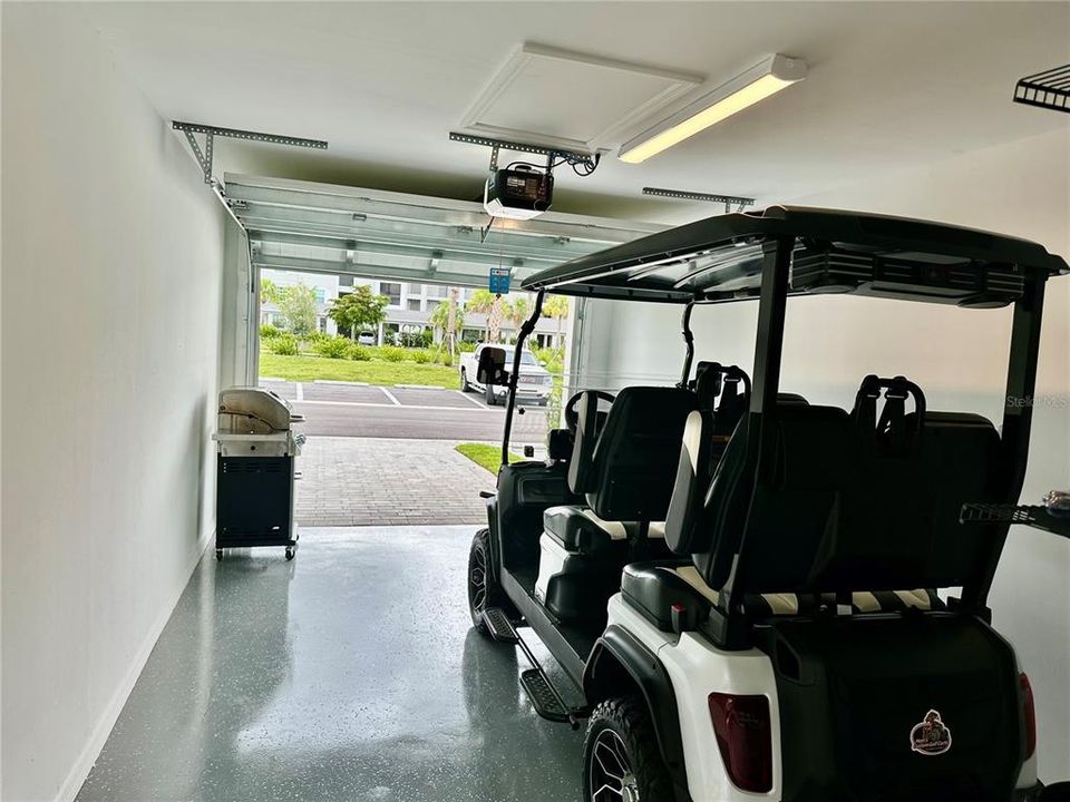 For Sale: $279,999 (3 beds, 2 baths, 1422 Square Feet)