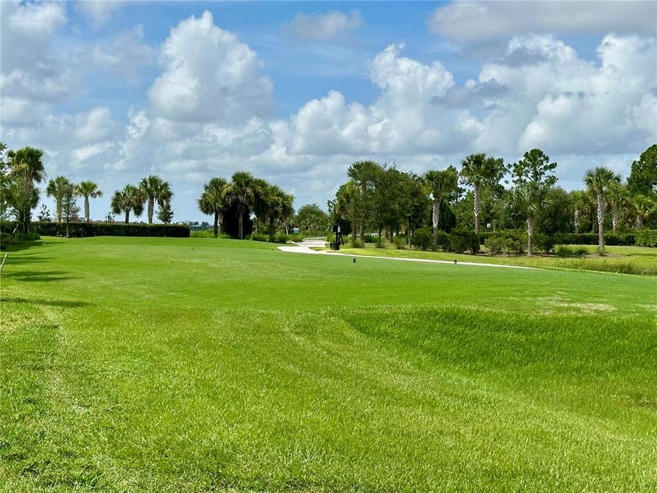 For Sale: $279,999 (3 beds, 2 baths, 1422 Square Feet)