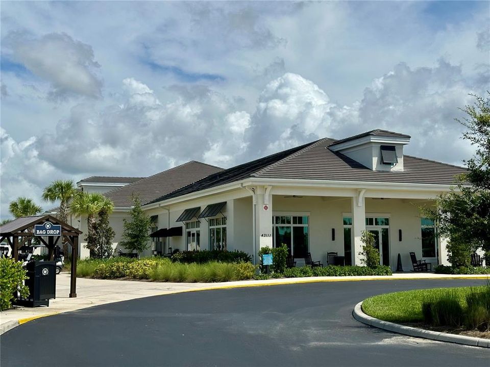 For Sale: $279,999 (3 beds, 2 baths, 1422 Square Feet)