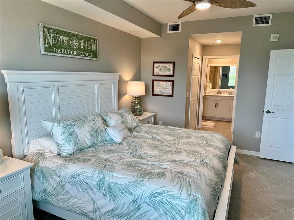 For Sale: $279,999 (3 beds, 2 baths, 1422 Square Feet)