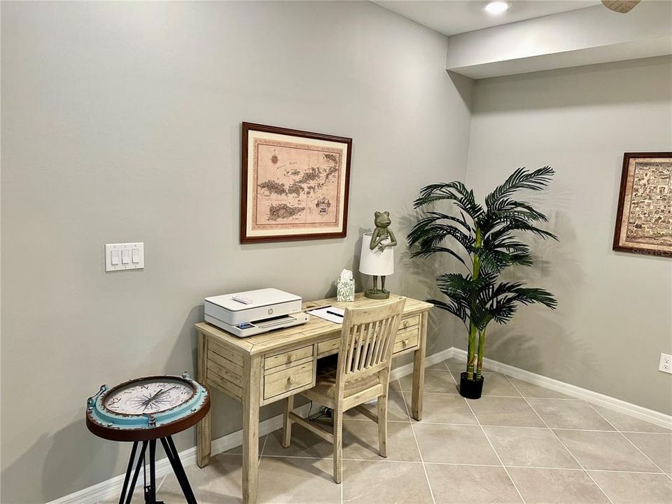 For Sale: $279,999 (3 beds, 2 baths, 1422 Square Feet)