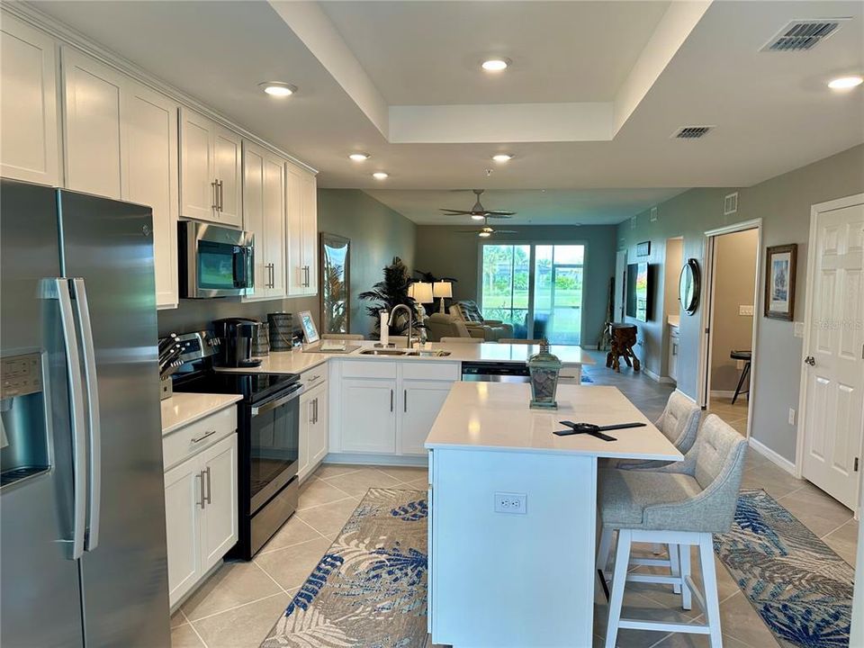 For Sale: $279,999 (3 beds, 2 baths, 1422 Square Feet)