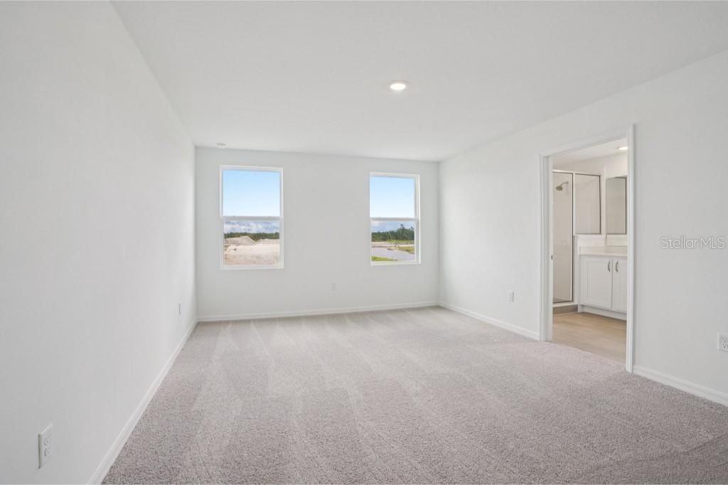 Active With Contract: $529,990 (3 beds, 2 baths, 2796 Square Feet)