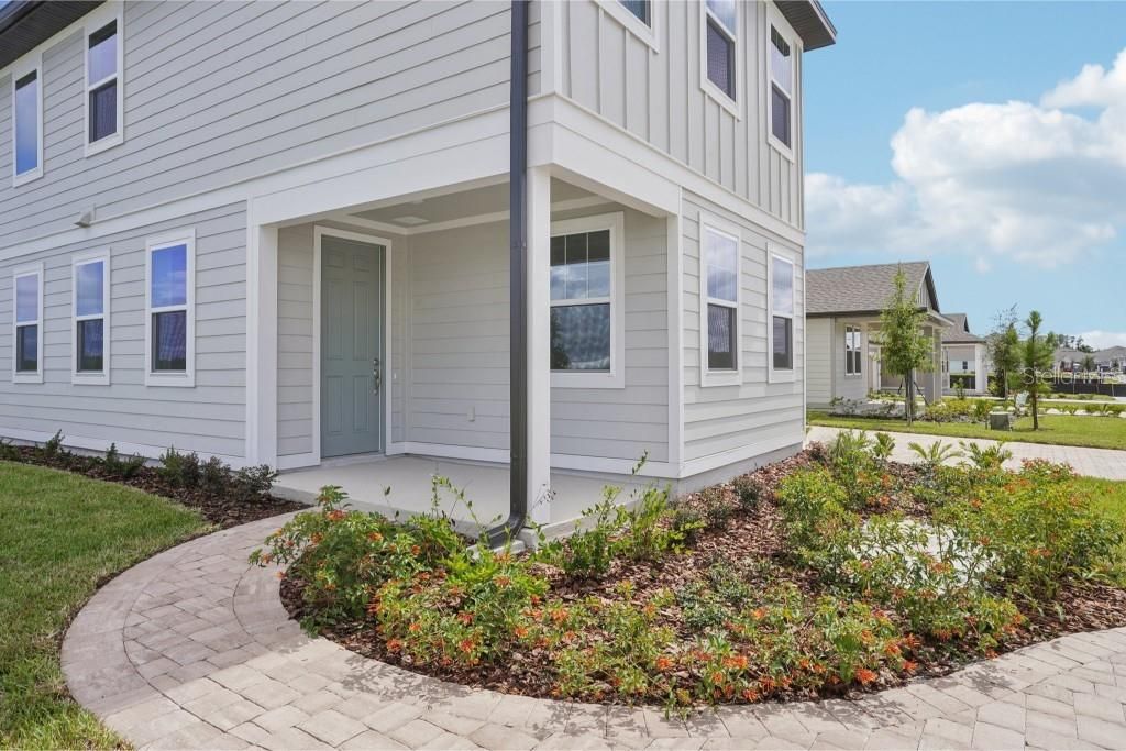 Active With Contract: $529,990 (3 beds, 2 baths, 2796 Square Feet)