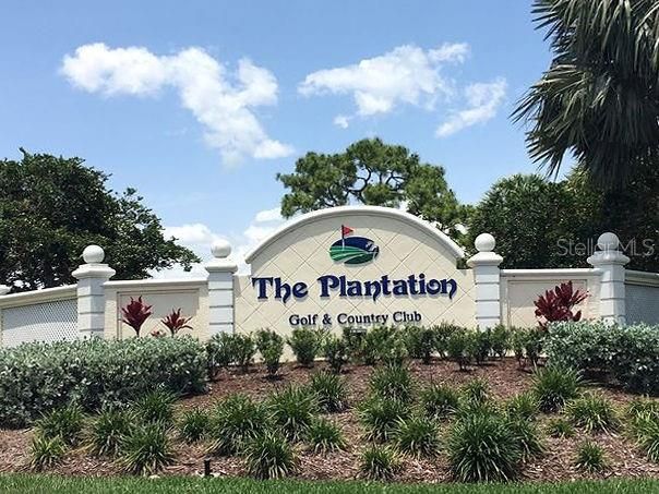 Activo con contrato: $204,900 (2 camas, 2 baños, 948 Pies cuadrados)