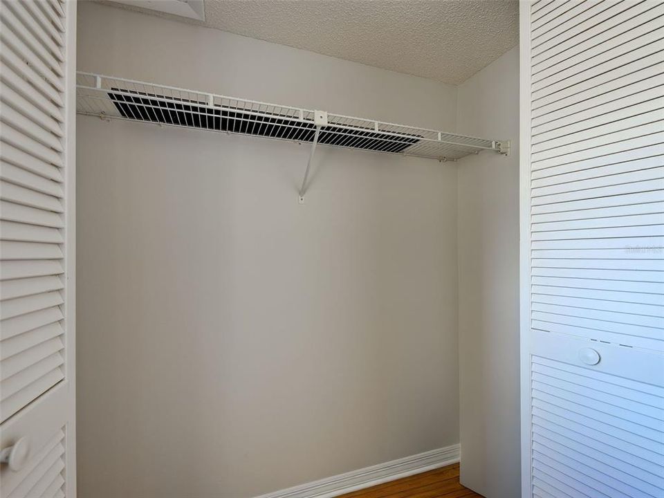 Activo con contrato: $204,900 (2 camas, 2 baños, 948 Pies cuadrados)