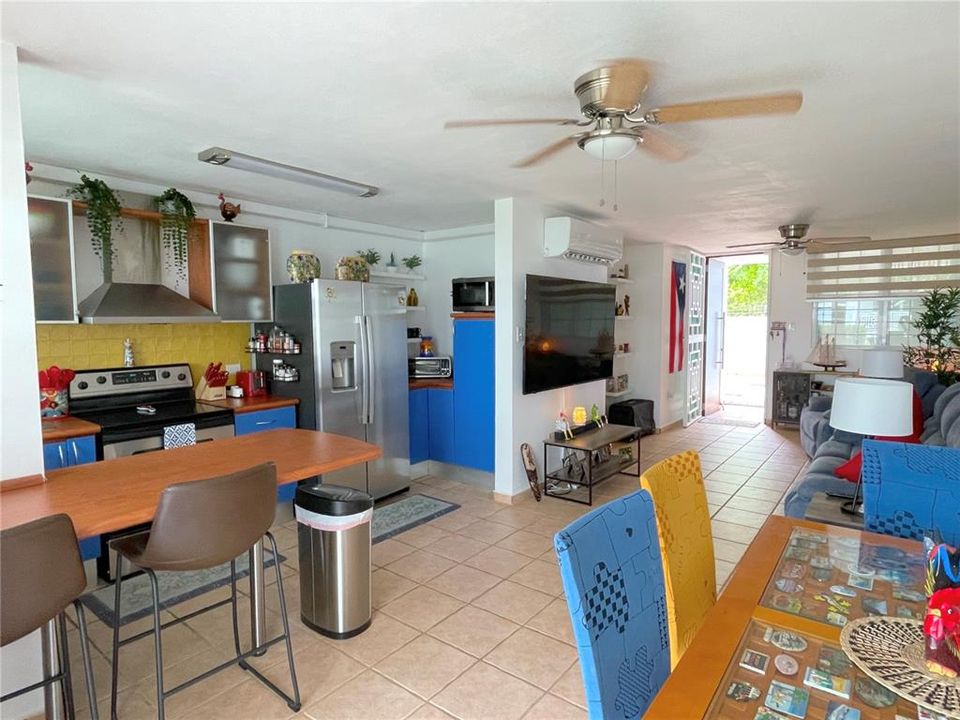 For Rent: $1,800 (3 beds, 2 baths, 0 Square Feet)