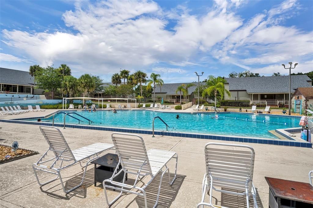 待售: $160,000 (2 贝兹, 2 浴室, 1488 平方英尺)