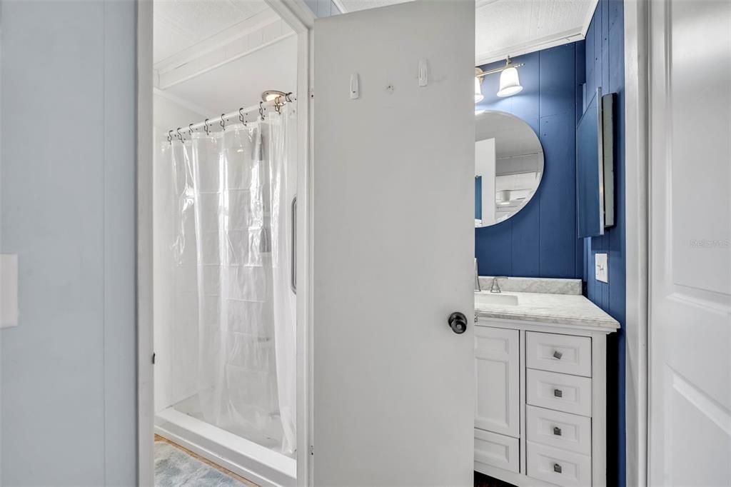 待售: $160,000 (2 贝兹, 2 浴室, 1488 平方英尺)