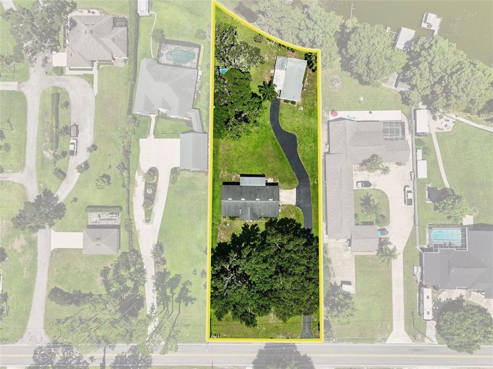 For Sale: $747,000 (2 beds, 2 baths, 1140 Square Feet)