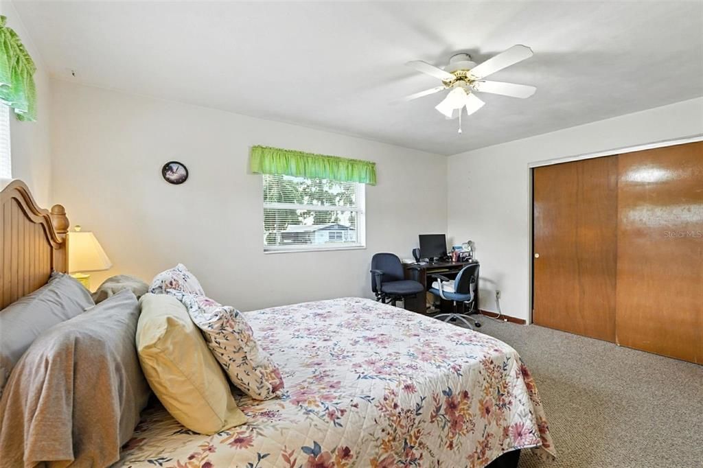 For Sale: $747,000 (2 beds, 2 baths, 1140 Square Feet)