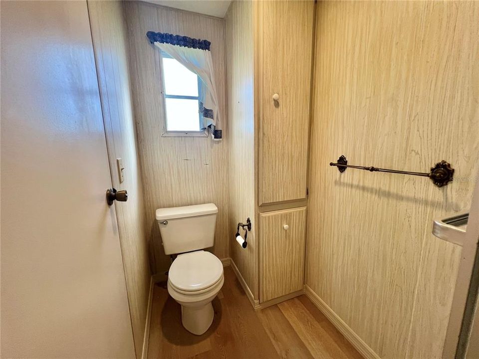 For Sale: $89,000 (2 beds, 2 baths, 1056 Square Feet)