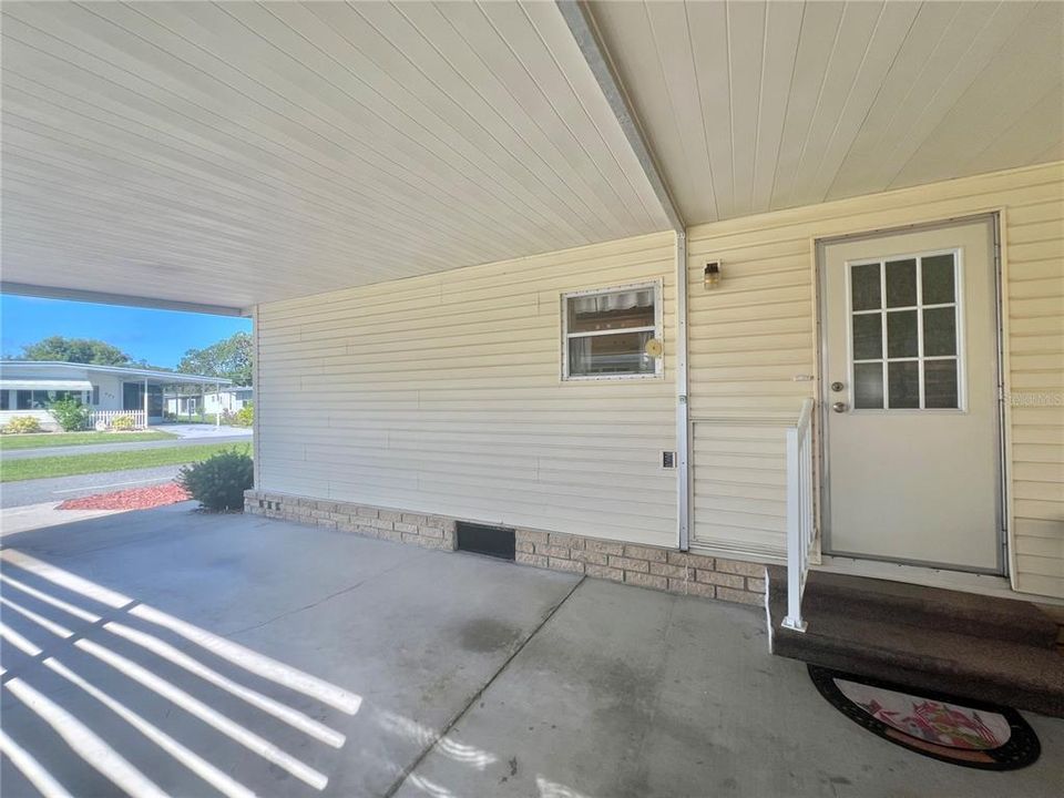 For Sale: $89,000 (2 beds, 2 baths, 1056 Square Feet)