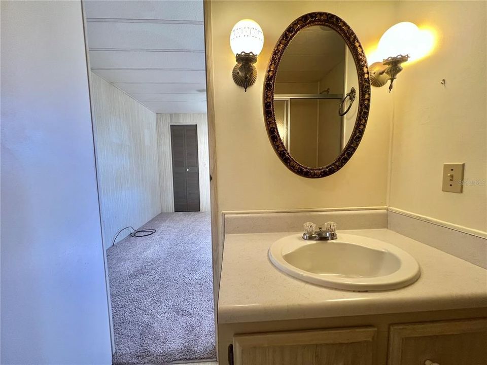 For Sale: $89,000 (2 beds, 2 baths, 1056 Square Feet)