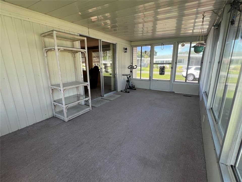 For Sale: $89,000 (2 beds, 2 baths, 1056 Square Feet)