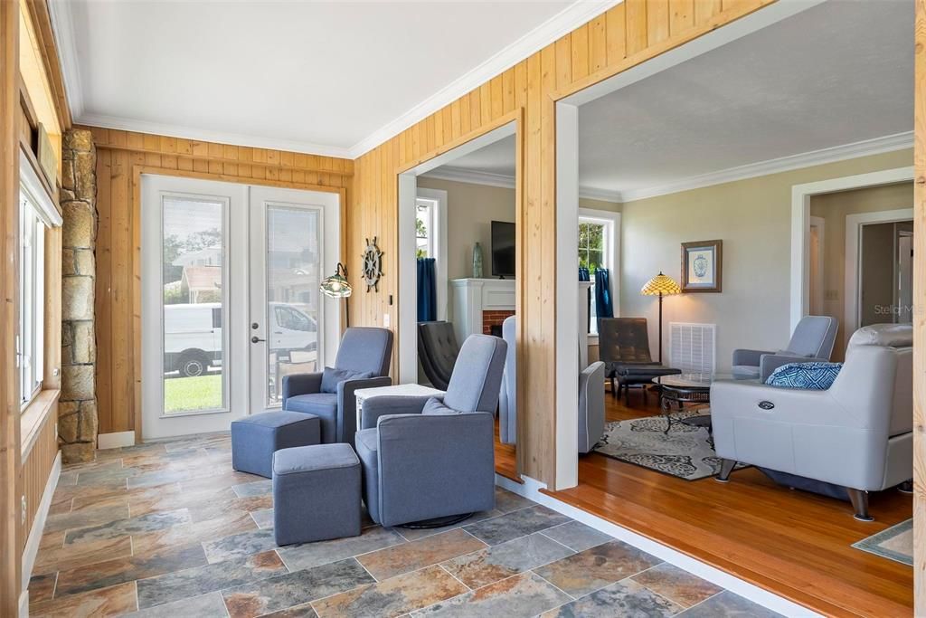 待售: $979,000 (4 贝兹, 4 浴室, 3135 平方英尺)