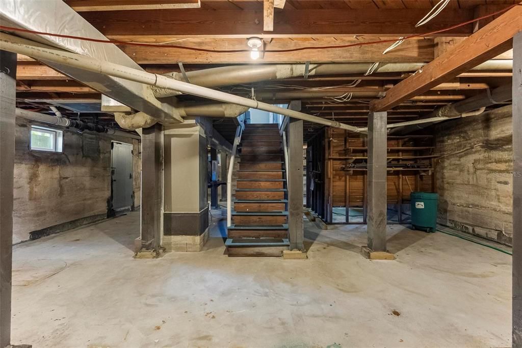 待售: $979,000 (4 贝兹, 4 浴室, 3135 平方英尺)