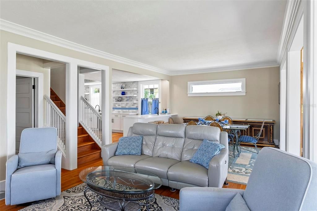 待售: $979,000 (4 贝兹, 4 浴室, 3135 平方英尺)