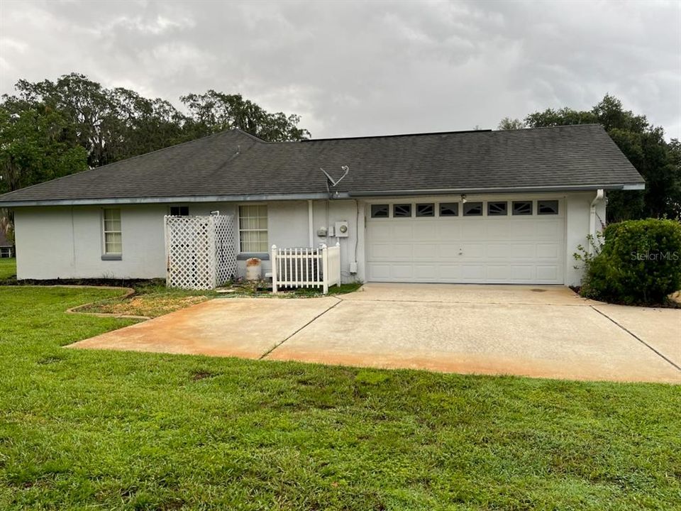 Под контрактом: $269,000 (3 спален, 2 ванн, 1664 Квадратных фут)