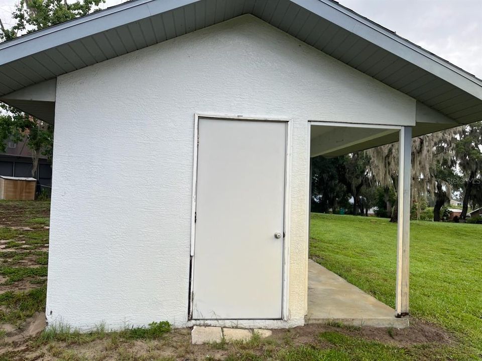 Под контрактом: $269,000 (3 спален, 2 ванн, 1664 Квадратных фут)