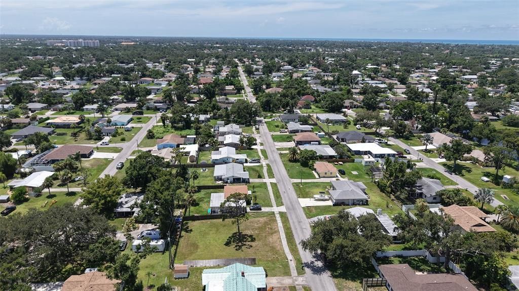 待售: $69,000 (0.18 acres)