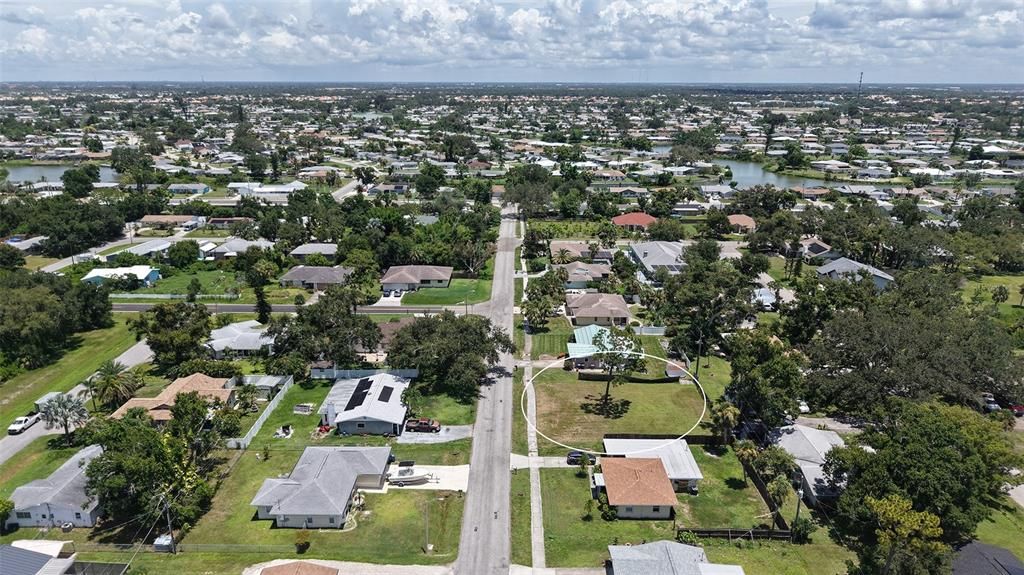 待售: $69,000 (0.18 acres)