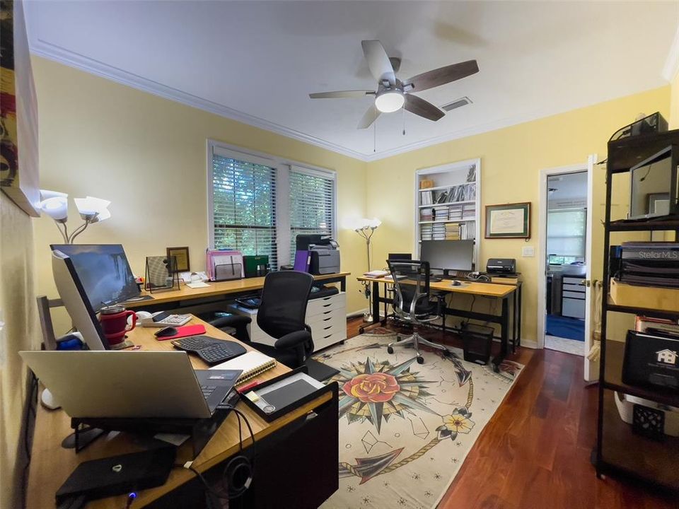 For Sale: $350,000 (3 beds, 2 baths, 2073 Square Feet)