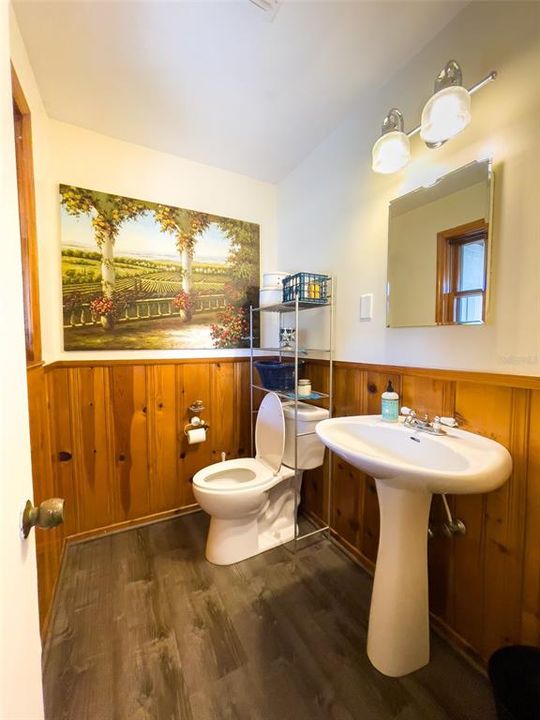 For Sale: $350,000 (3 beds, 2 baths, 2073 Square Feet)