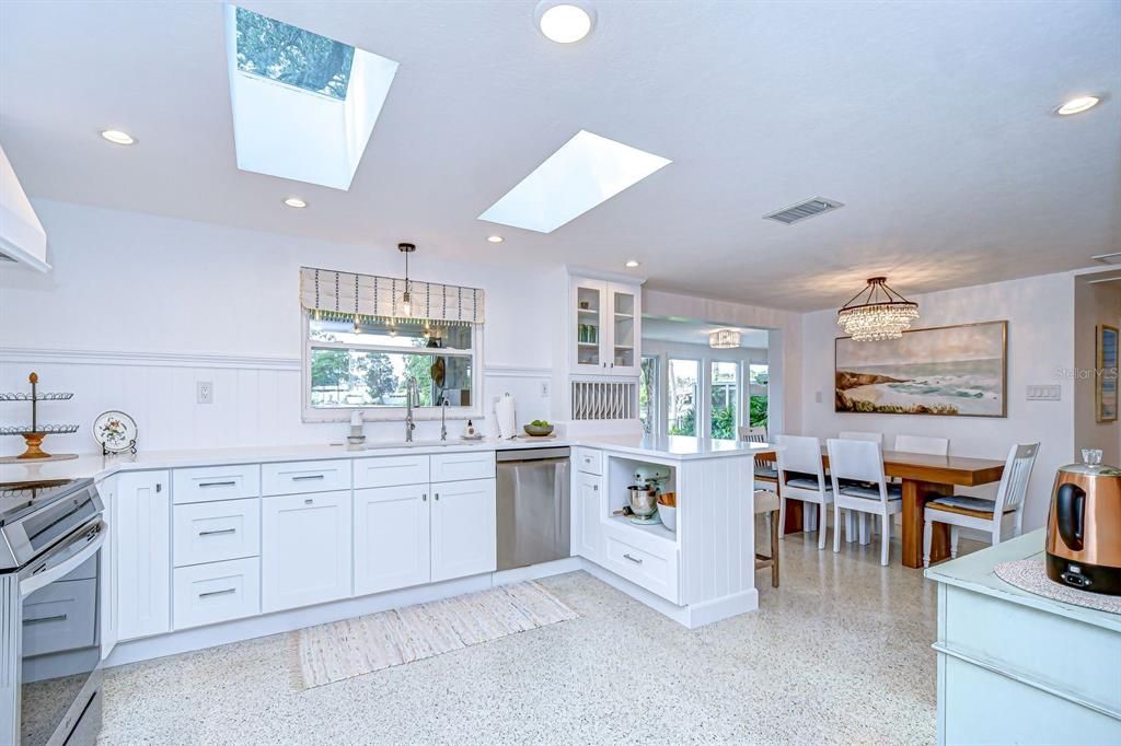 For Sale: $575,000 (3 beds, 2 baths, 2279 Square Feet)