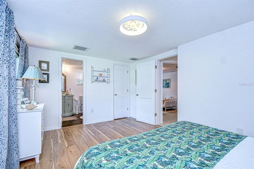 For Sale: $575,000 (3 beds, 2 baths, 2279 Square Feet)