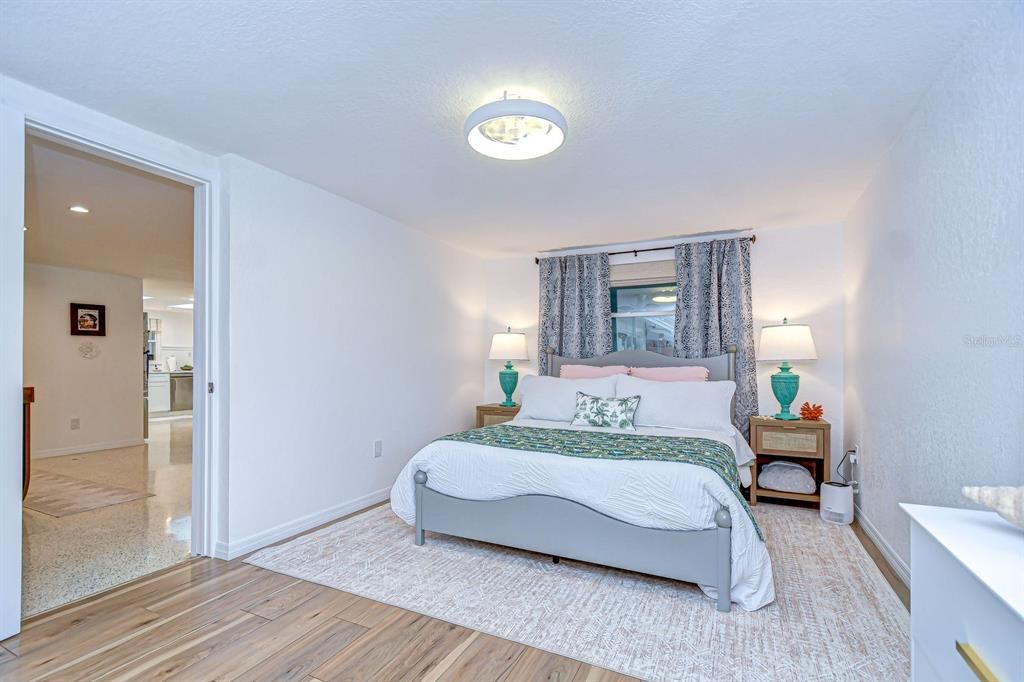 For Sale: $575,000 (3 beds, 2 baths, 2279 Square Feet)