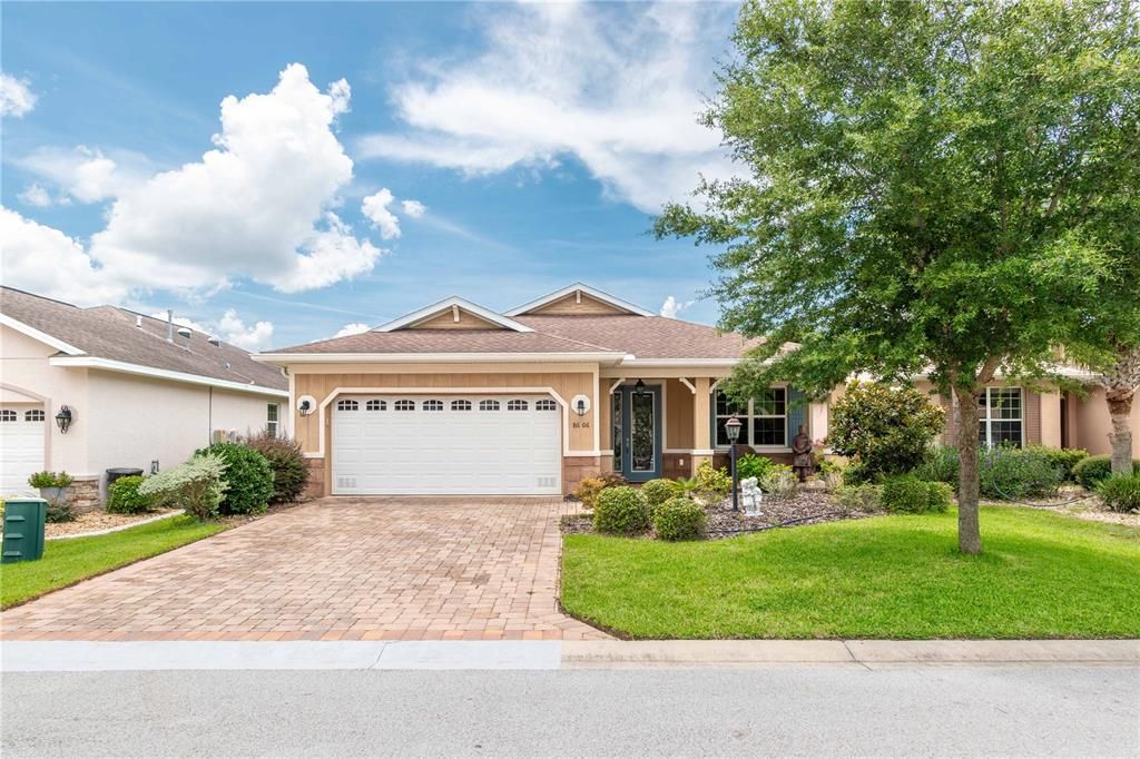 Vendido Recientemente: $267,000 (2 camas, 2 baños, 1625 Pies cuadrados)