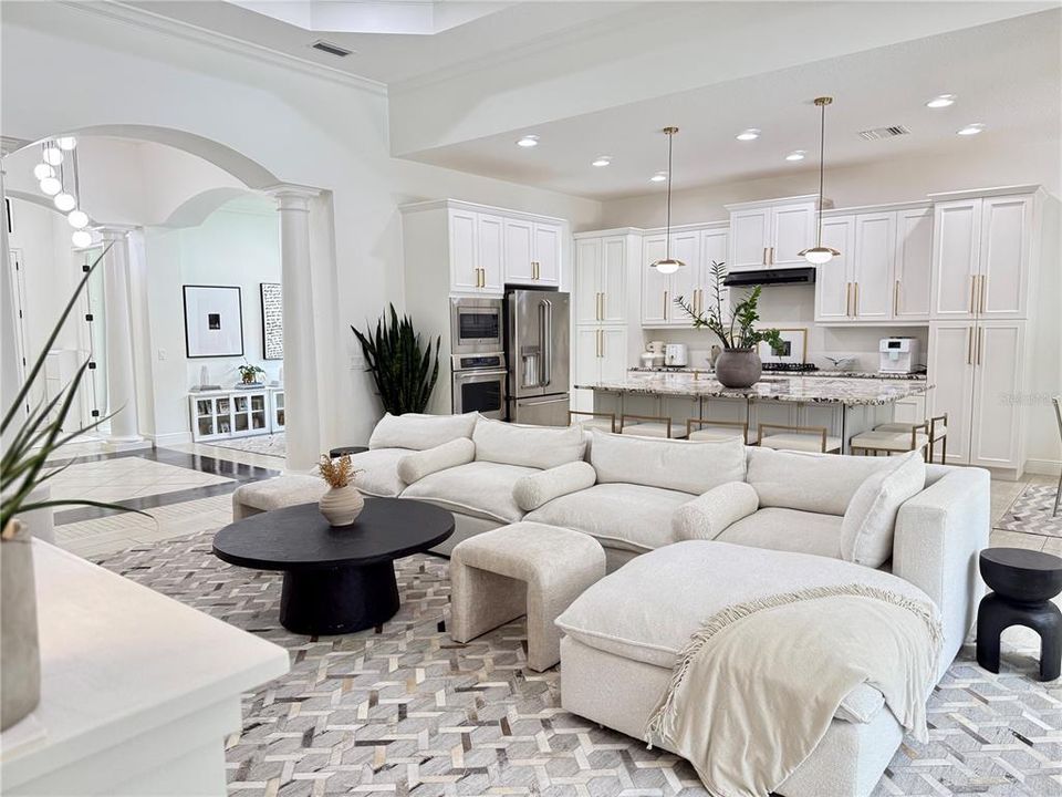 出租: $6,500 (3 贝兹, 2 浴室, 2432 平方英尺)