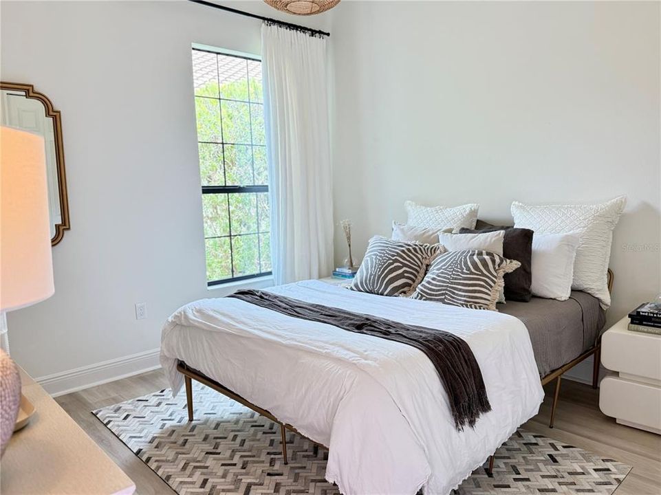 出租: $6,500 (3 贝兹, 2 浴室, 2432 平方英尺)