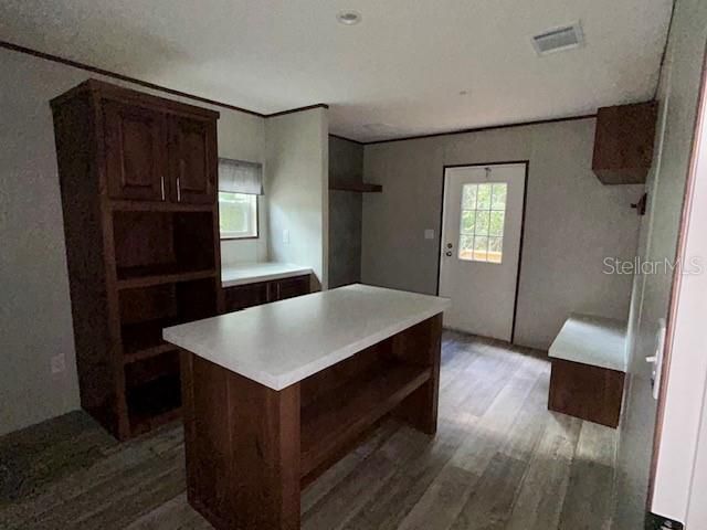 En Venta: $384,900 (4 camas, 3 baños, 2254 Pies cuadrados)