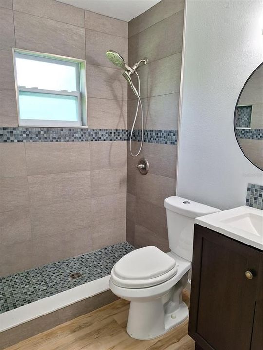 For Sale: $239,900 (3 beds, 1 baths, 1166 Square Feet)