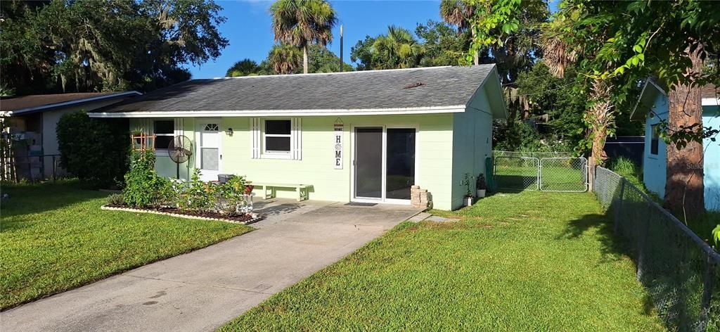 For Sale: $239,900 (3 beds, 1 baths, 1166 Square Feet)