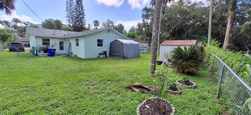 For Sale: $239,900 (3 beds, 1 baths, 1166 Square Feet)