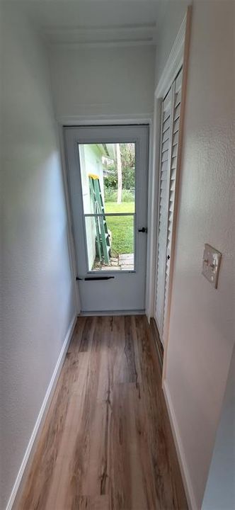 For Sale: $239,900 (3 beds, 1 baths, 1166 Square Feet)