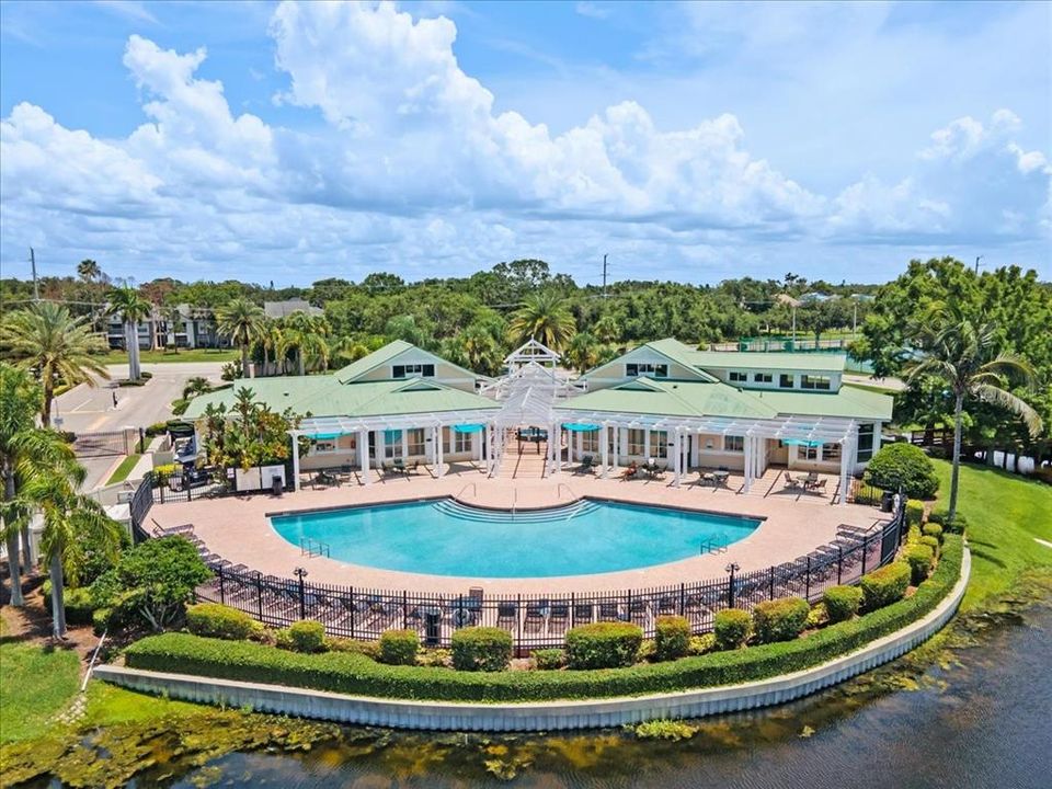 Activo con contrato: $1,395 (2 camas, 1 baños, 1008 Pies cuadrados)