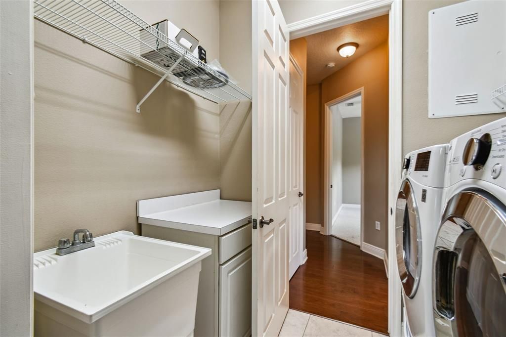 For Sale: $445,000 (2 beds, 2 baths, 2343 Square Feet)
