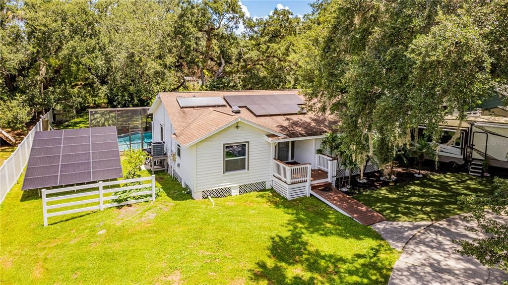 Active With Contract: $499,000 (3 beds, 2 baths, 1986 Square Feet)