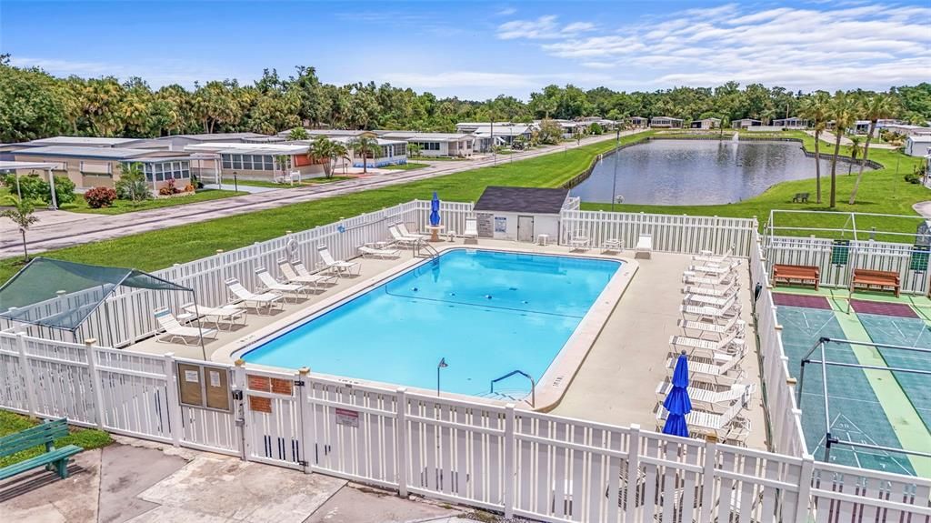 待售: $129,900 (3 贝兹, 2 浴室, 1296 平方英尺)