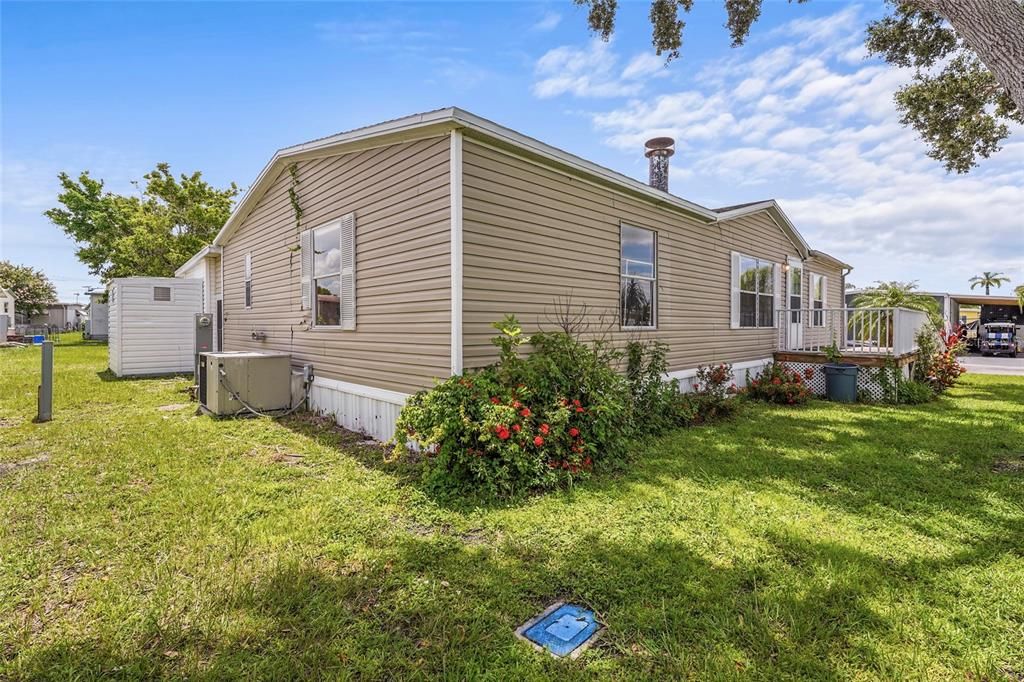 待售: $129,900 (3 贝兹, 2 浴室, 1296 平方英尺)