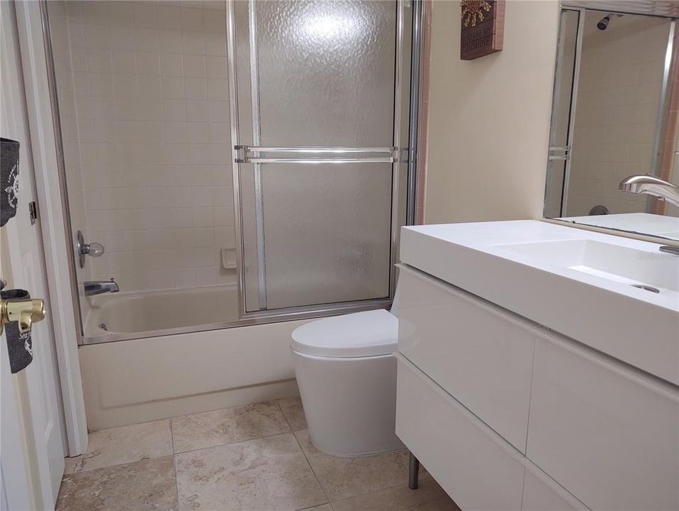 В аренду: $2,950 (2 спален, 2 ванн, 1409 Квадратных фут)