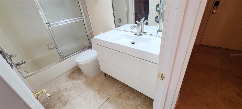 В аренду: $2,950 (2 спален, 2 ванн, 1409 Квадратных фут)