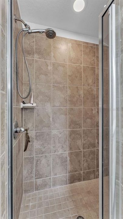 For Sale: $341,500 (3 beds, 2 baths, 1320 Square Feet)