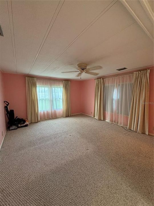 На продажу: $149,000 (2 спален, 2 ванн, 1288 Квадратных фут)